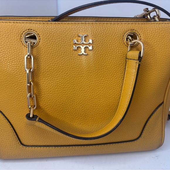Tory Burch Mustard Yellow Shoulder Bag with crossbody strap and Wallet - Picture 2 of 16